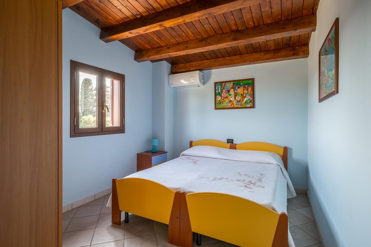 Villa Stefy Apartments アヴォラ エクステリア 写真
