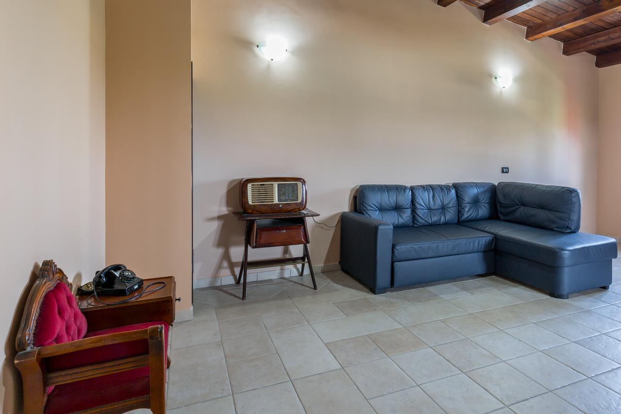 Villa Stefy Apartments アヴォラ エクステリア 写真